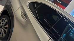 2023 (23) LEXUS UX 250h 2.0 F-Sport Design 5dr CVT 4947325