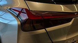 2023 (23) LEXUS UX 250h 2.0 F-Sport Design 5dr CVT 4947297