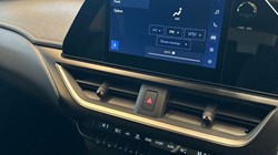 2023 (23) LEXUS UX 250h 2.0 F-Sport Design 5dr CVT 4947308