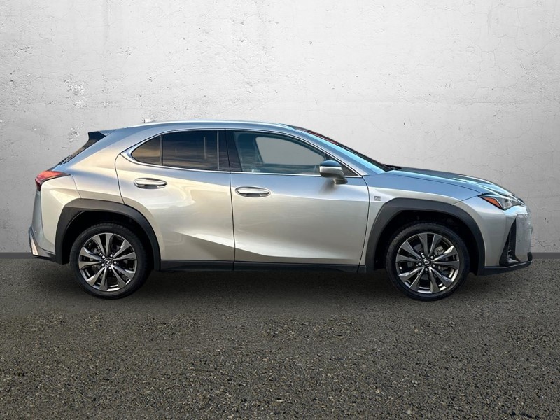 2023 (23) LEXUS UX 250h 2.0 F-Sport Design 5dr CVT 4947283