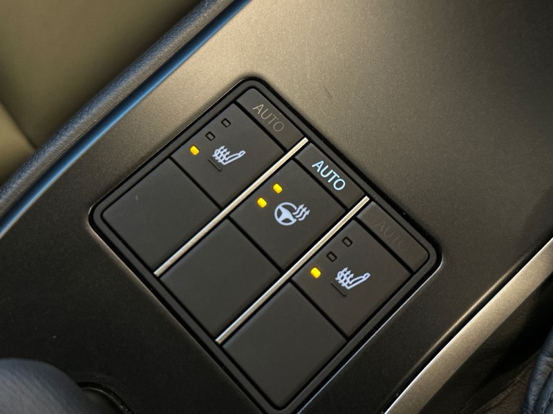 2023 (23) LEXUS UX 250h 2.0 F-Sport Design 5dr CVT 4947304