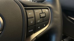 2023 (23) LEXUS UX 250h 2.0 F-Sport Design 5dr CVT 4947306