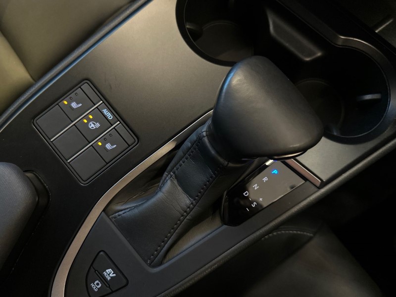 2023 (23) LEXUS UX 250h 2.0 F-Sport Design 5dr CVT 4947291