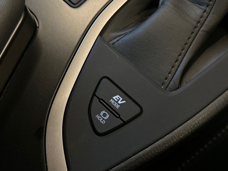 2023 (23) LEXUS UX 250h 2.0 F-Sport Design 5dr CVT 4947309