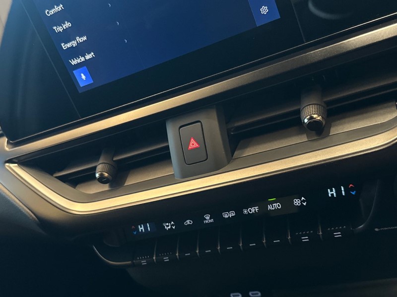 2023 (23) LEXUS UX 250h 2.0 F-Sport Design 5dr CVT 4947311