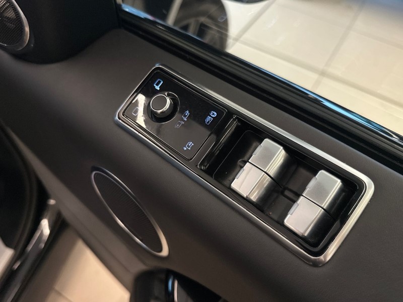 2022 (22) LAND ROVER RANGE ROVER SPORT 2.0 P400e HSE Dynamic Black 5dr Auto 4979341