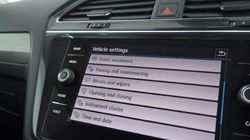 2019 (19) VOLKSWAGEN TIGUAN ALLSPACE 2.0 TDI SE Nav 5dr 4679178