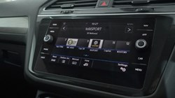 2019 (19) VOLKSWAGEN TIGUAN ALLSPACE 2.0 TDI SE Nav 5dr 4679175