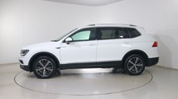 2019 (19) VOLKSWAGEN TIGUAN ALLSPACE 2.0 TDI SE Nav 5dr 4679184
