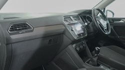 2019 (19) VOLKSWAGEN TIGUAN ALLSPACE 2.0 TDI SE Nav 5dr 4679155