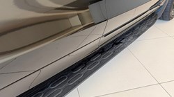 2024 (73) LAND ROVER DISCOVERY 3.0 D300 Dynamic HSE 5dr Auto 4966448