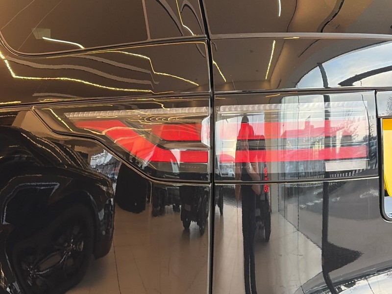 2024 (73) LAND ROVER DISCOVERY 3.0 D300 Dynamic HSE 5dr Auto 4966404