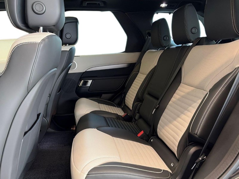 2024 (73) LAND ROVER DISCOVERY 3.0 D300 Dynamic HSE 5dr Auto 4966389