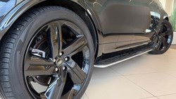 2024 (73) LAND ROVER DISCOVERY 3.0 D300 Dynamic HSE 5dr Auto 4966437