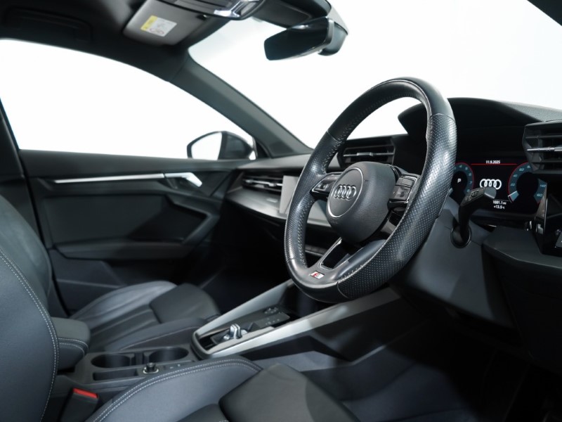 2020 (70) AUDI A3 35 TFSI S Line 4dr S Tronic 4754488