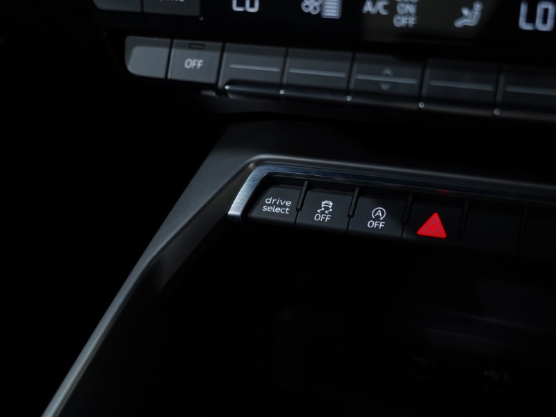 2020 (70) AUDI A3 35 TFSI S Line 4dr S Tronic 4754502