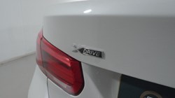 2016 (66) BMW 3 SERIES 320i xDrive Luxury 4dr Step Auto 4754518