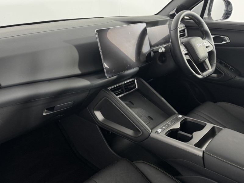 2025 (75) BYD ATTO 2 130kW Boost 51kWh 5dr Auto 5224742