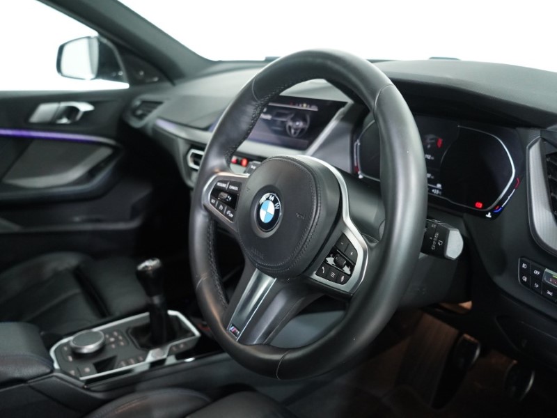 2020 (70) BMW 1 SERIES 118i M Sport 5dr 4794308