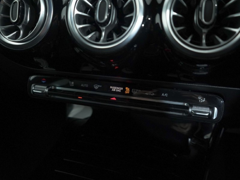 2024 (73) MERCEDES-BENZ CLA 200 AMG Line Executive 5dr Tip Auto 4803503