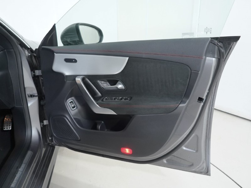 2024 (73) MERCEDES-BENZ CLA 200 AMG Line Executive 5dr Tip Auto 4803486