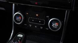 2019 (19) JAGUAR XE 2.0 R-Dynamic S 4dr Auto 4804993