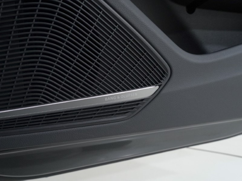 2023 (73) AUDI A4 40 TDI 204 Quattro Black Edition 4dr S Tronic 4817890