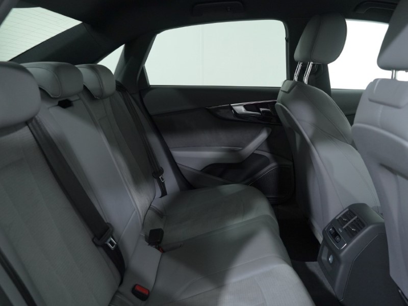 2023 (73) AUDI A4 40 TDI 204 Quattro Black Edition 4dr S Tronic 4817850