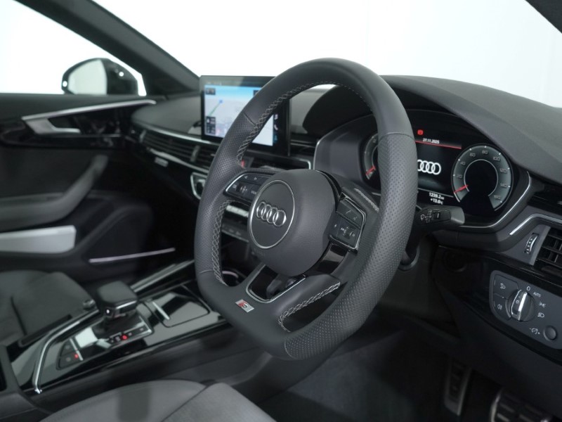 2023 (73) AUDI A4 40 TDI 204 Quattro Black Edition 4dr S Tronic 4817866