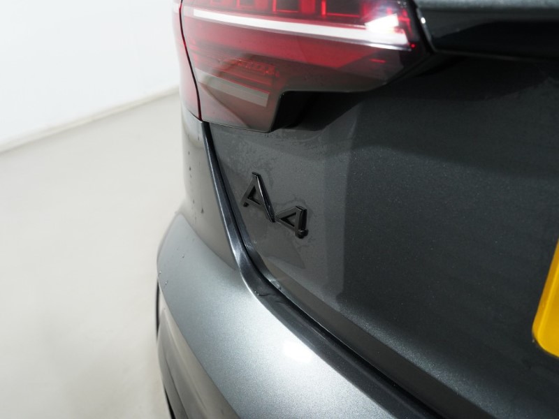 2023 (73) AUDI A4 40 TDI 204 Quattro Black Edition 4dr S Tronic 4817845