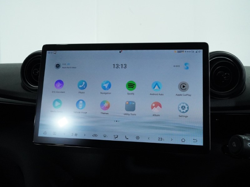 2025 (75) BYD DOLPHIN 150kW Comfort 60.4kWh Auto 4904155