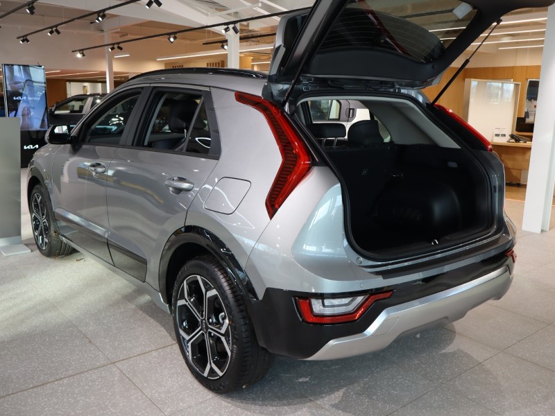  KIA NIRO 1.6 GDi 136 Hybrid Evolve 5dr DCT 4898005