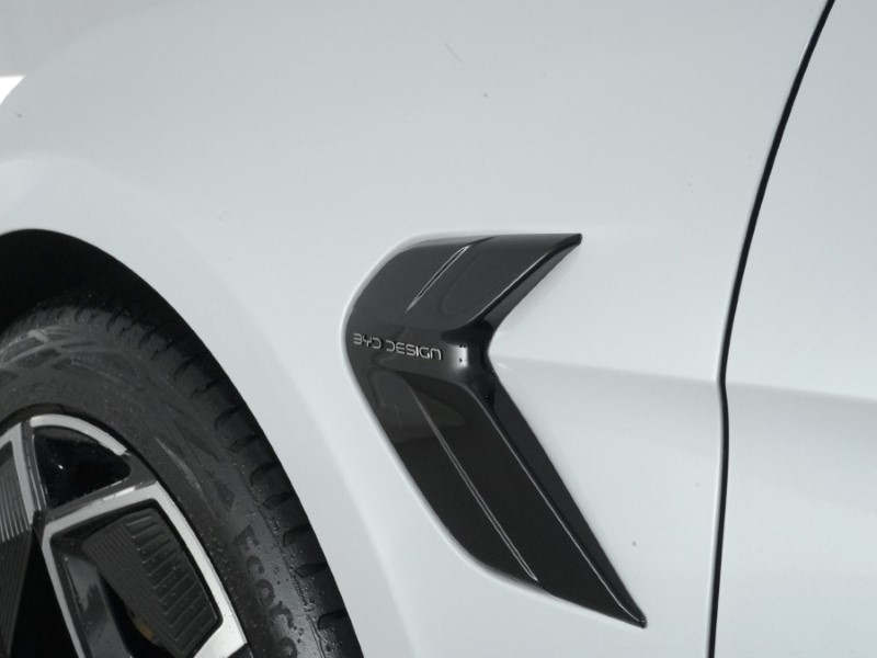 2025 (75) BYD SEAL 230kW Design 83kWh 4dr Auto 4903894