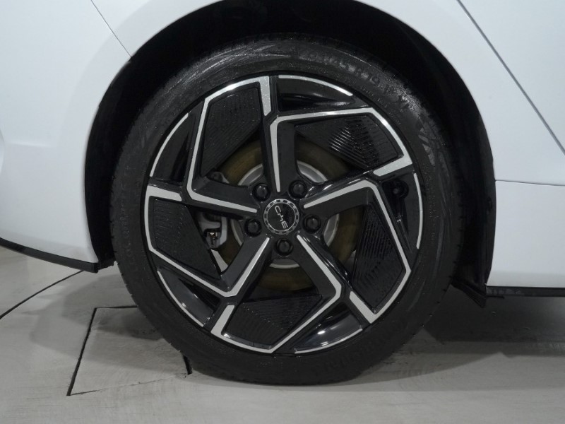 2025 (75) BYD SEAL 230kW Design 83kWh 4dr Auto 4903850