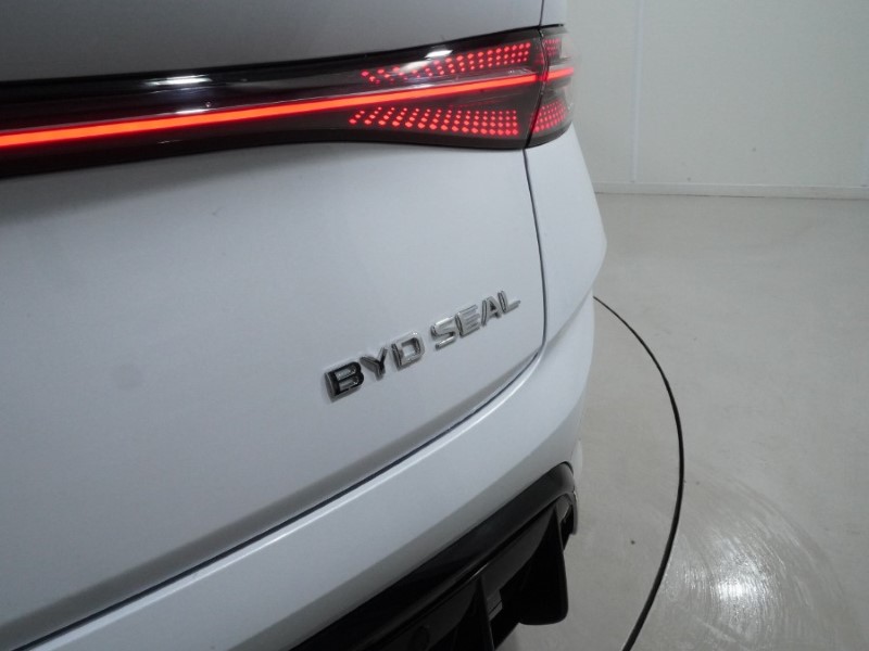 2025 (75) BYD SEAL 230kW Design 83kWh 4dr Auto 4903847