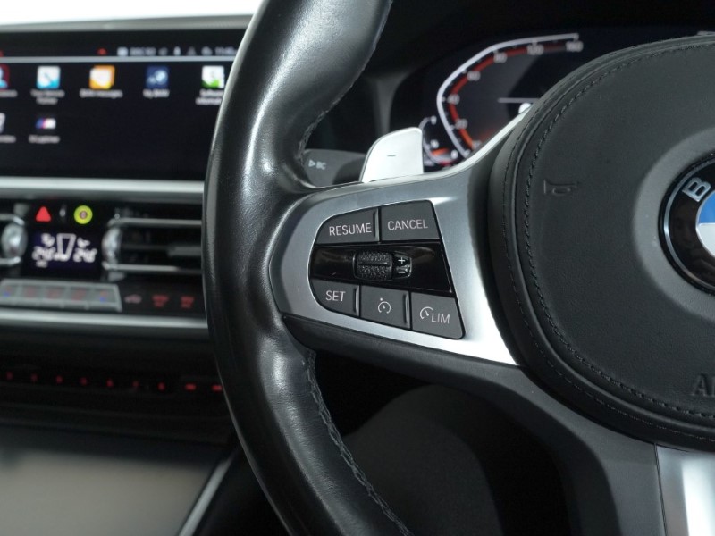 2021 (21) BMW 3 SERIES 320d MHT M Sport 4dr Step Auto 4851957