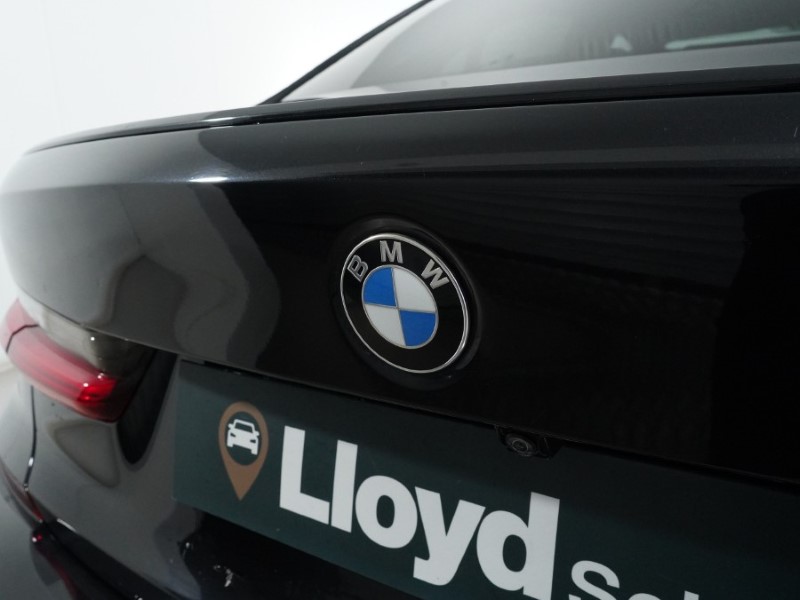 2021 (21) BMW 3 SERIES 320d MHT M Sport 4dr Step Auto 4851921