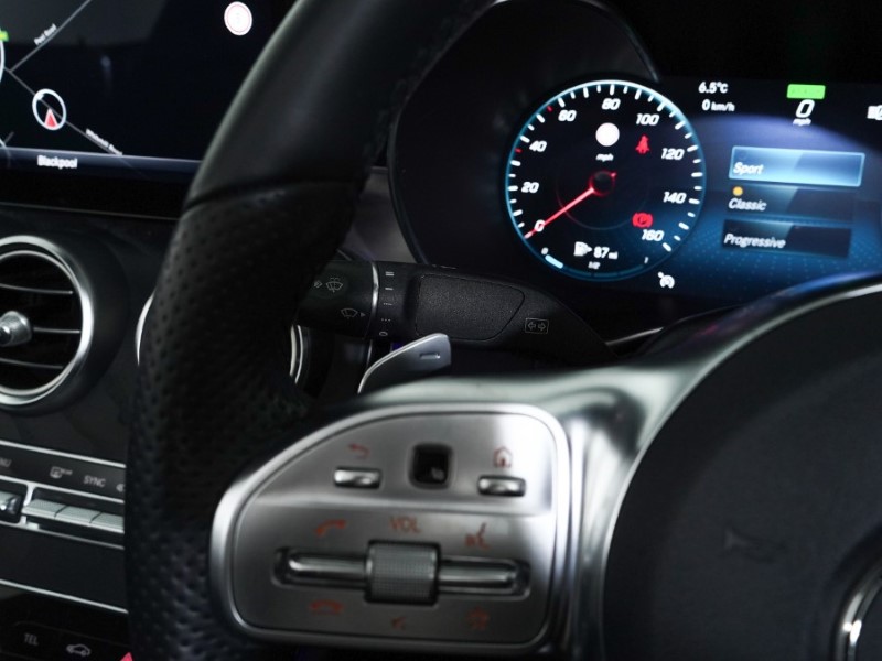 2019 (19) MERCEDES-BENZ C CLASS C200 AMG Line Premium 2dr 9G-Tronic 4883197