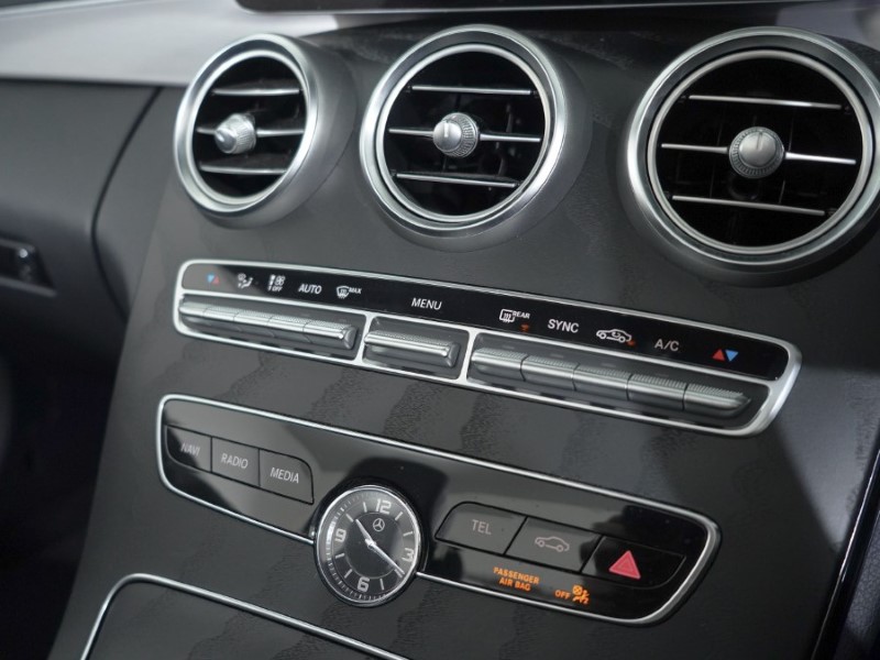 2019 (19) MERCEDES-BENZ C CLASS C200 AMG Line Premium 2dr 9G-Tronic 4883204