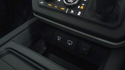 2020 (70) LAND ROVER DEFENDER 3.0 D250 X-Dynamic SE 90 3dr Auto 4867005