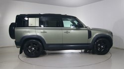 2020 (70) LAND ROVER DEFENDER 3.0 D250 X-Dynamic SE 90 3dr Auto 4867053