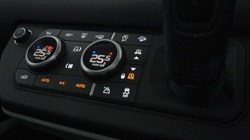 2020 (70) LAND ROVER DEFENDER 3.0 D250 X-Dynamic SE 90 3dr Auto 4867021