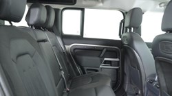 2020 (70) LAND ROVER DEFENDER 3.0 D250 X-Dynamic SE 90 3dr Auto 4867039