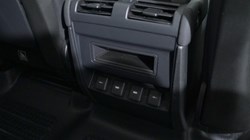 2020 (70) LAND ROVER DEFENDER 3.0 D250 X-Dynamic SE 90 3dr Auto 4867038