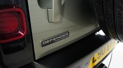 2020 (70) LAND ROVER DEFENDER 3.0 D250 X-Dynamic SE 90 3dr Auto 4866985