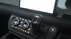 2020 (70) LAND ROVER DEFENDER 3.0 D250 X-Dynamic SE 90 3dr Auto 4867004