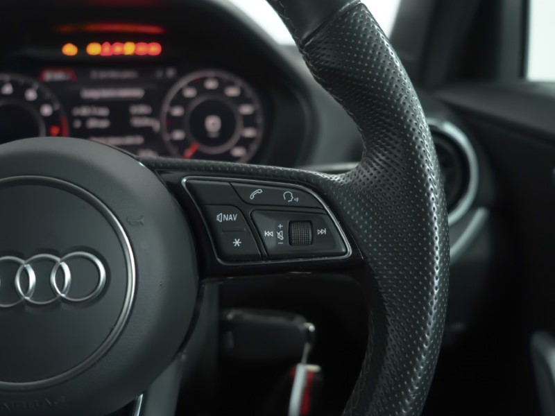 2021 (21) AUDI Q2 35 TFSI S Line 5dr 4887493