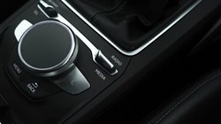 2021 (21) AUDI Q2 35 TFSI S Line 5dr 4887498