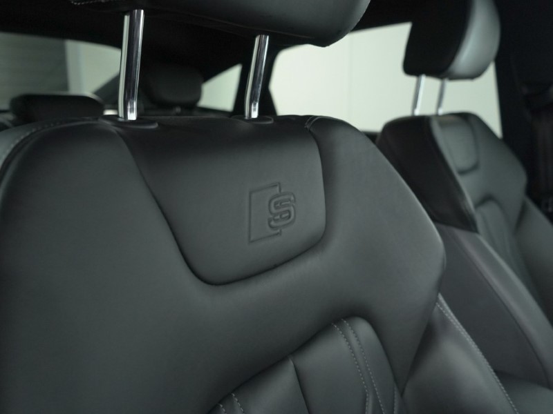 2020 (70) AUDI E-TRON 300kW 55 Quattro 95kWh S Line 5dr Auto 4882219