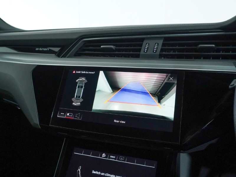 2020 (70) AUDI E-TRON 300kW 55 Quattro 95kWh S Line 5dr Auto 4882238